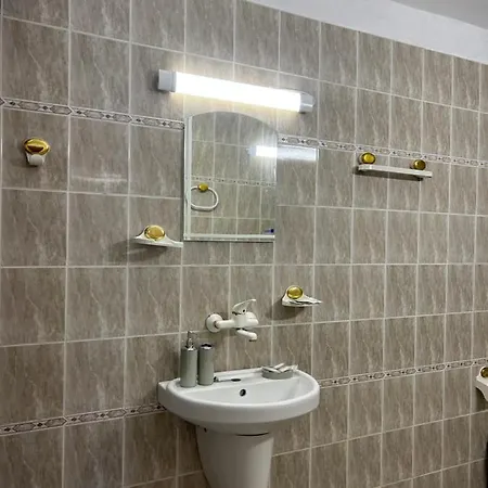 петя 2 * ساني بيتش